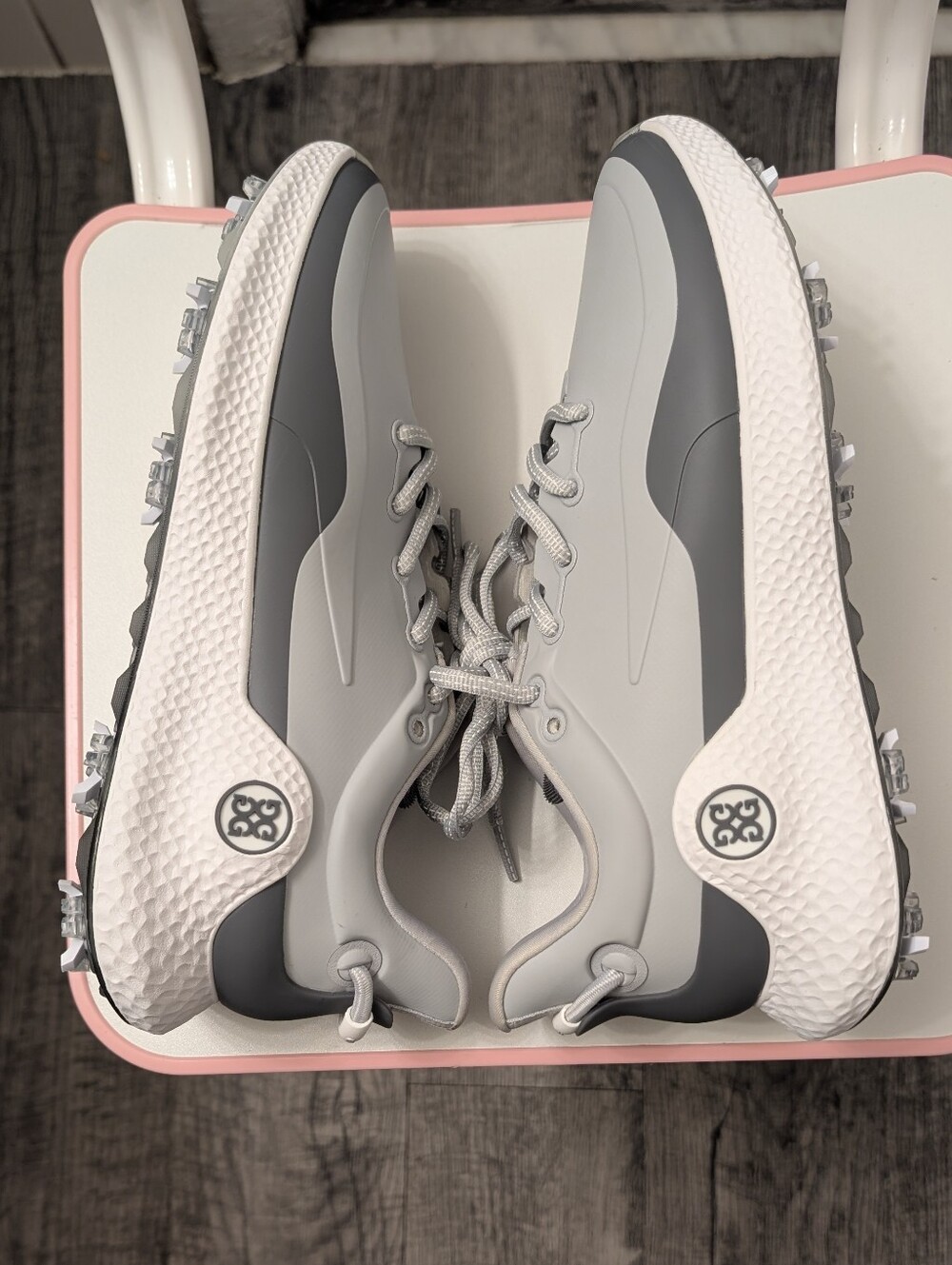 G/FORE Men's Gray and Light Pink Golf Spiked Sneakers